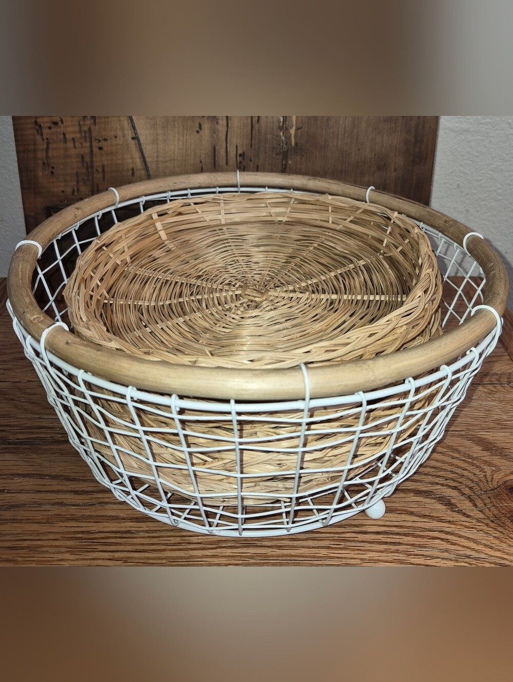 Wicker Rattan Woven Paper Plate Holders Set of 8 With Storage Basket